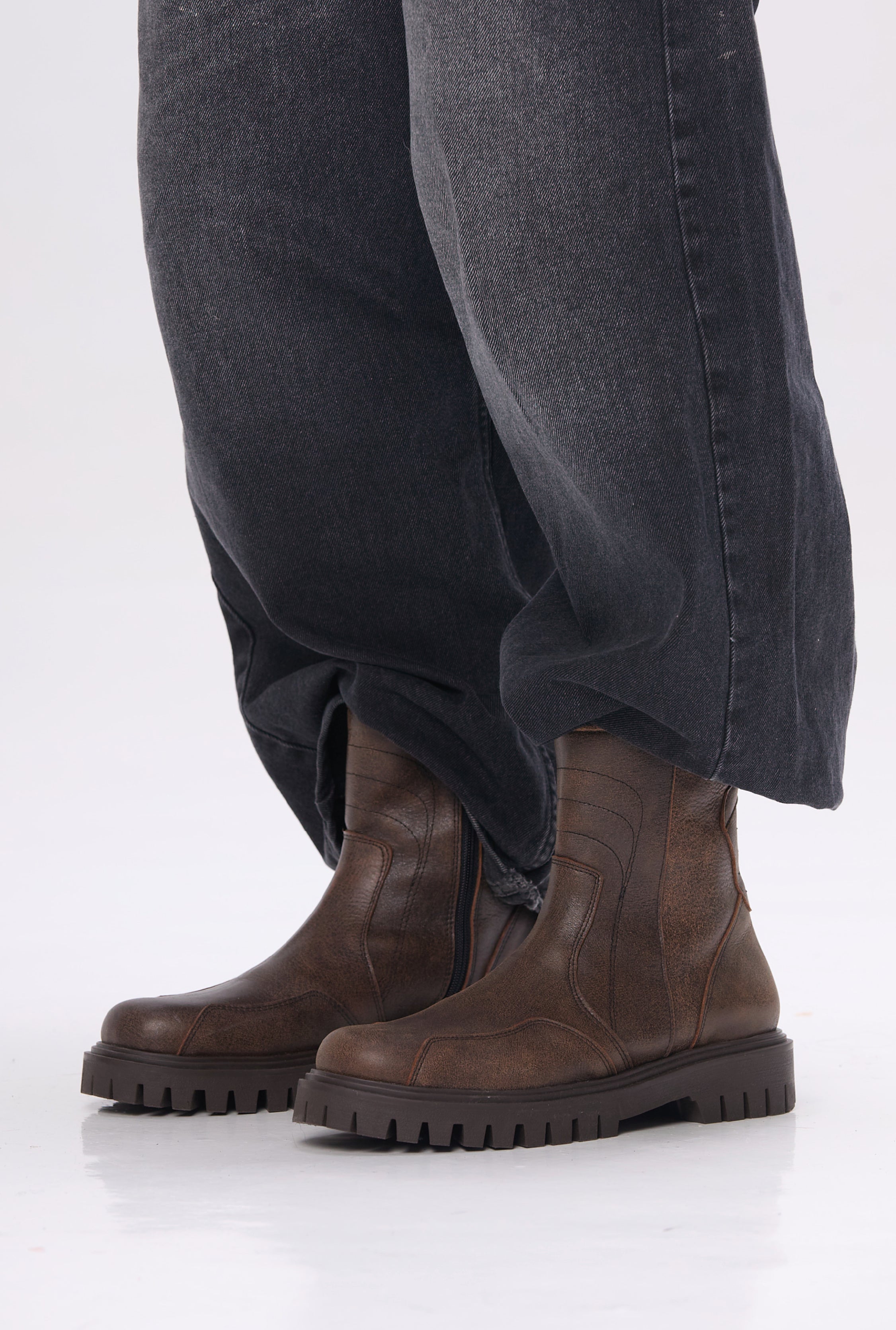 BOTA VÉRTICE MAN