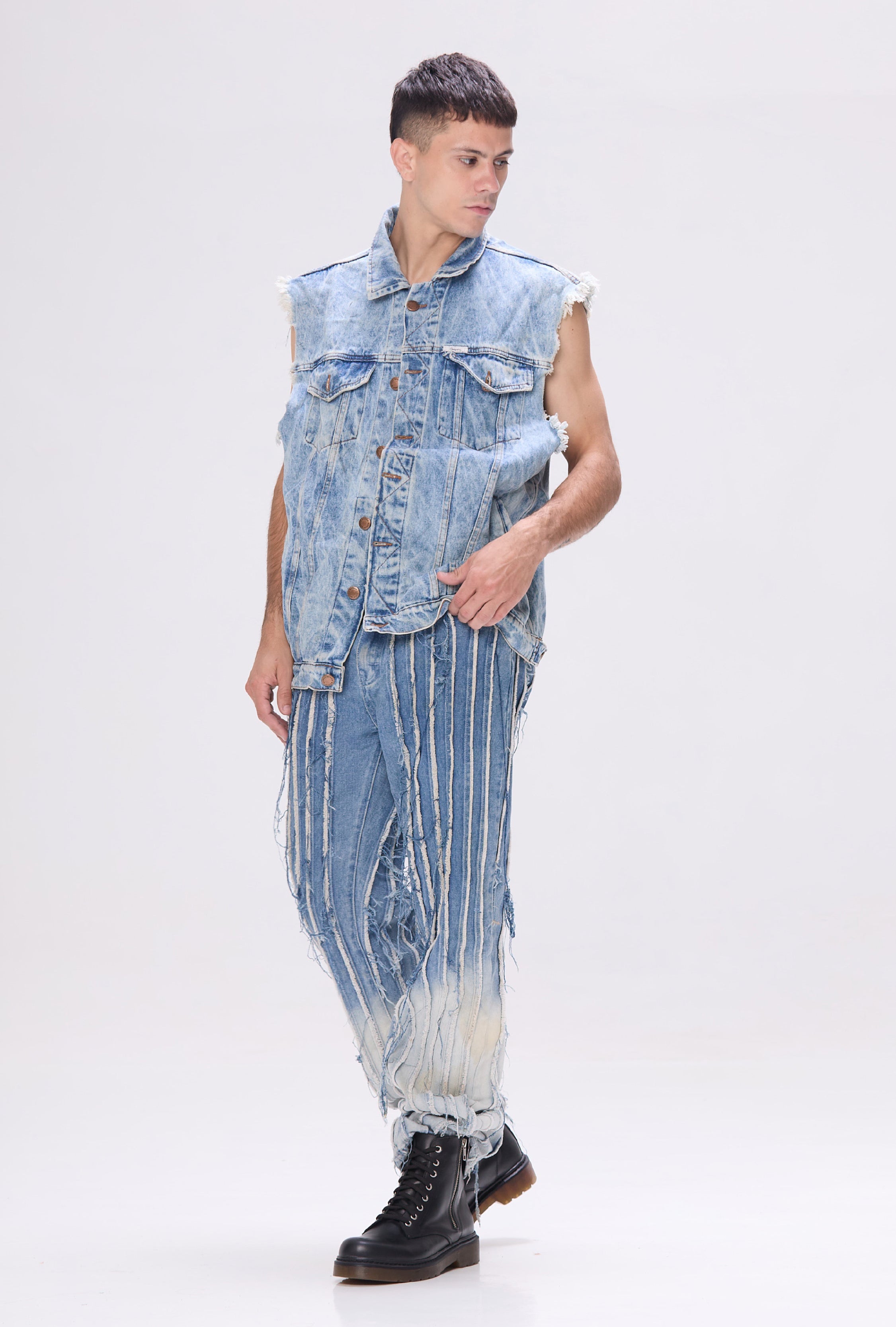 BORCEGO NODO MAN