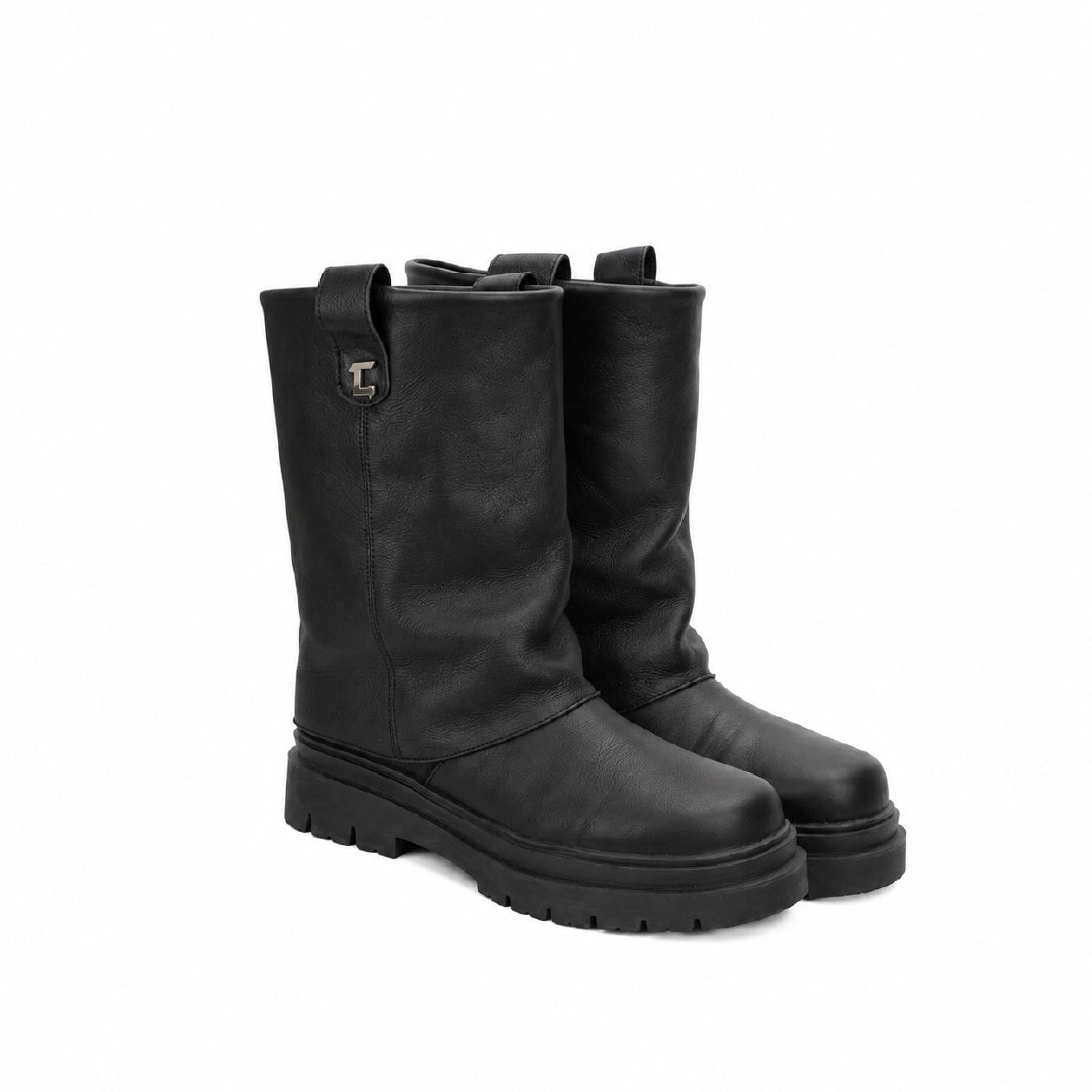 BOTAS IMPACTO BY FELIPE CASA