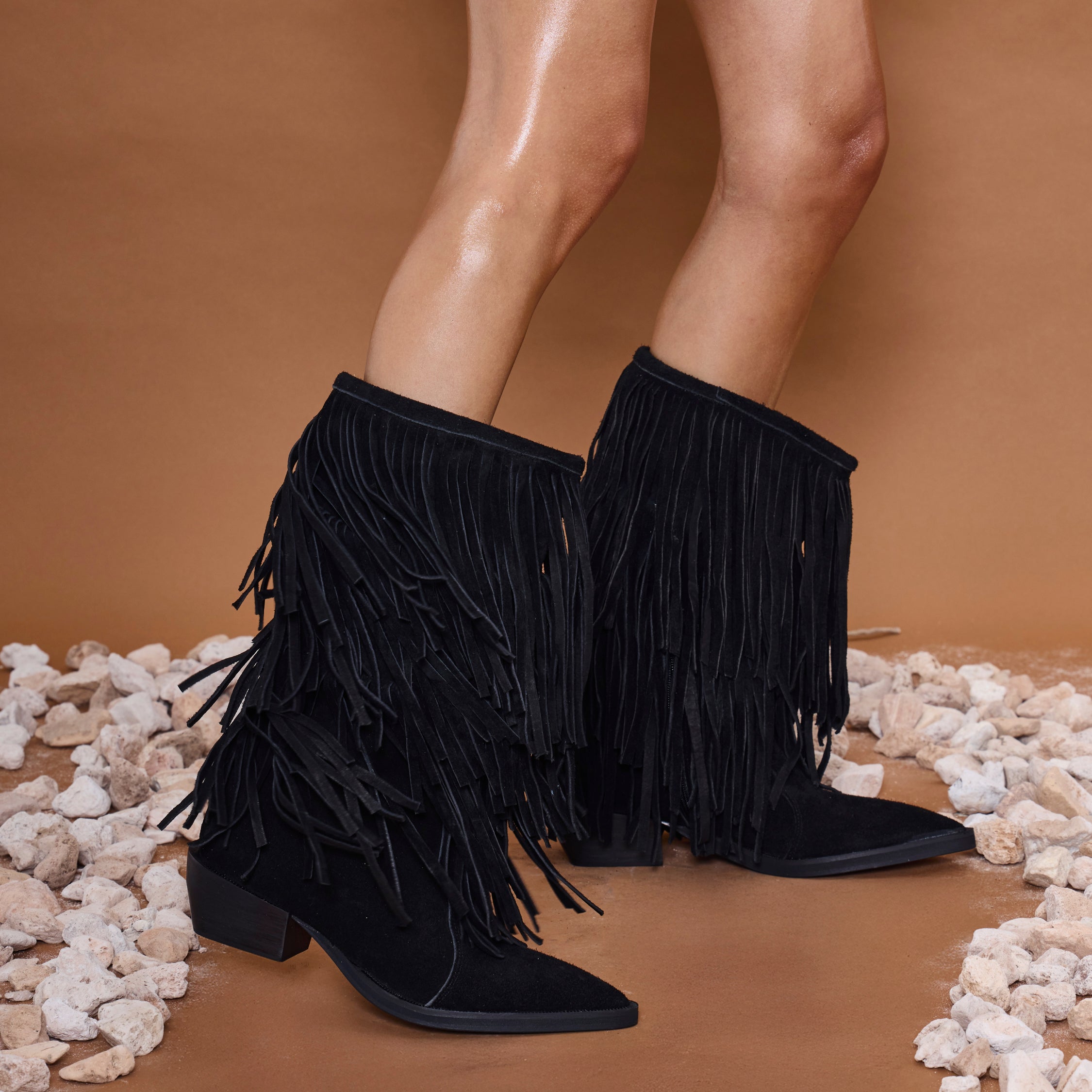 BOTA BANGS NEGRO