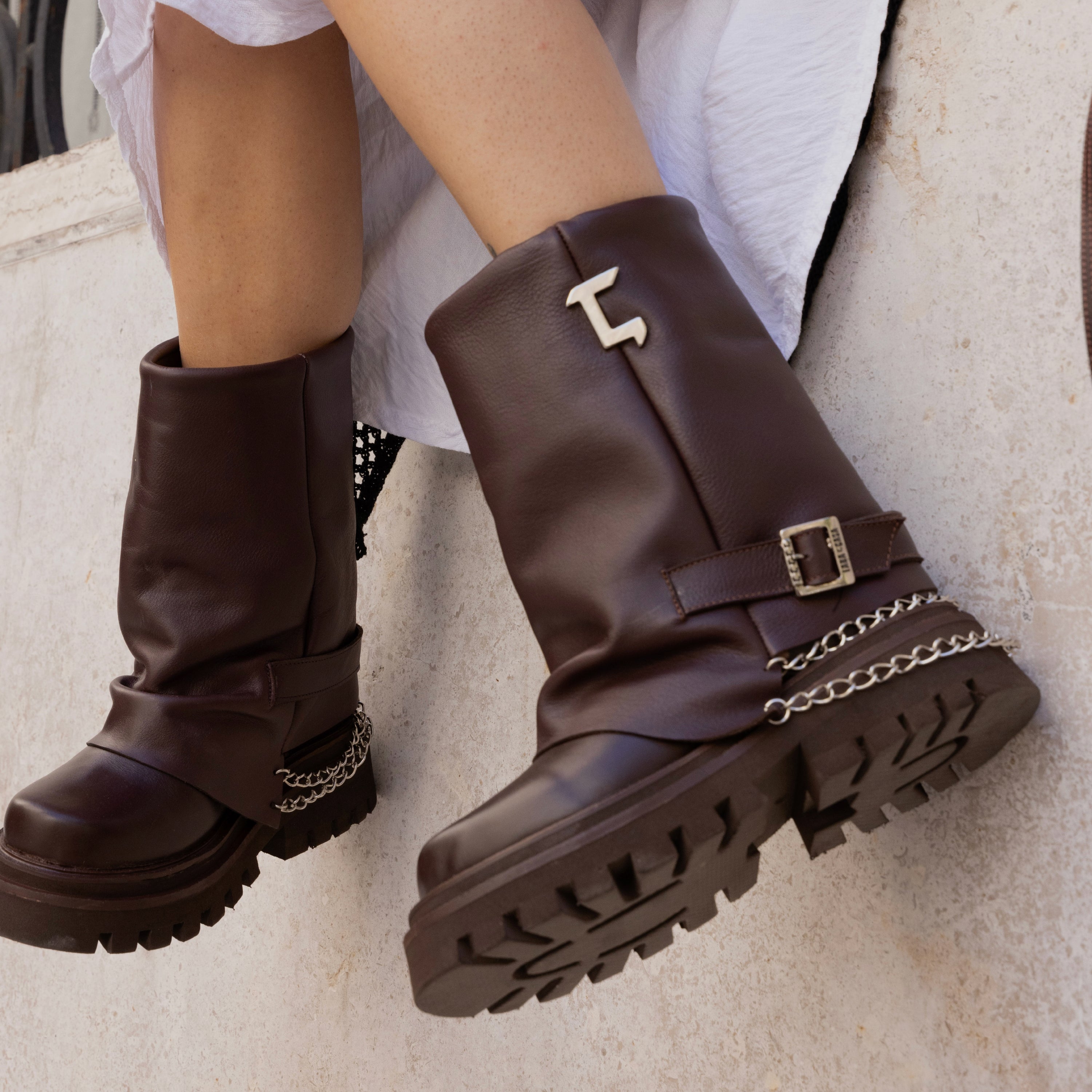 BOTA BELGRANO CHOCOLATE