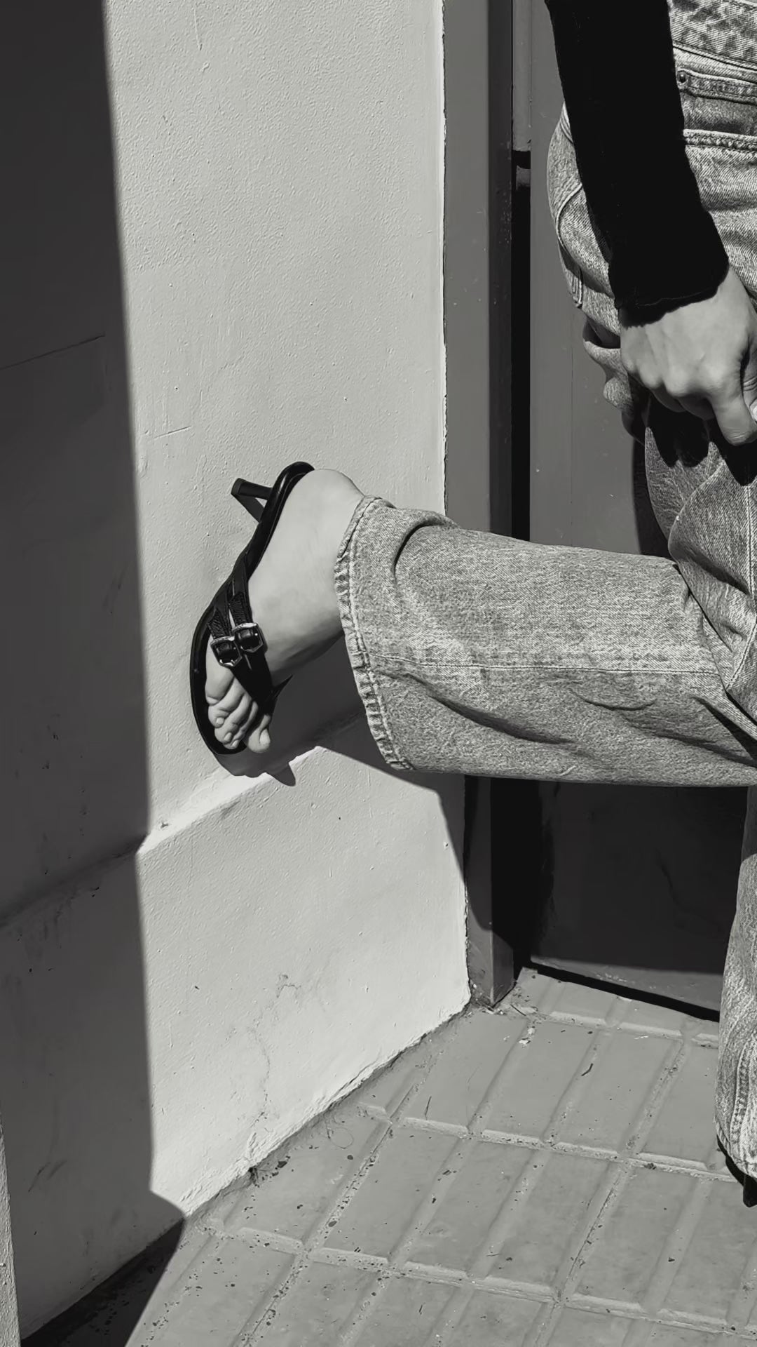 SANDALIA CAPRI NEGRO