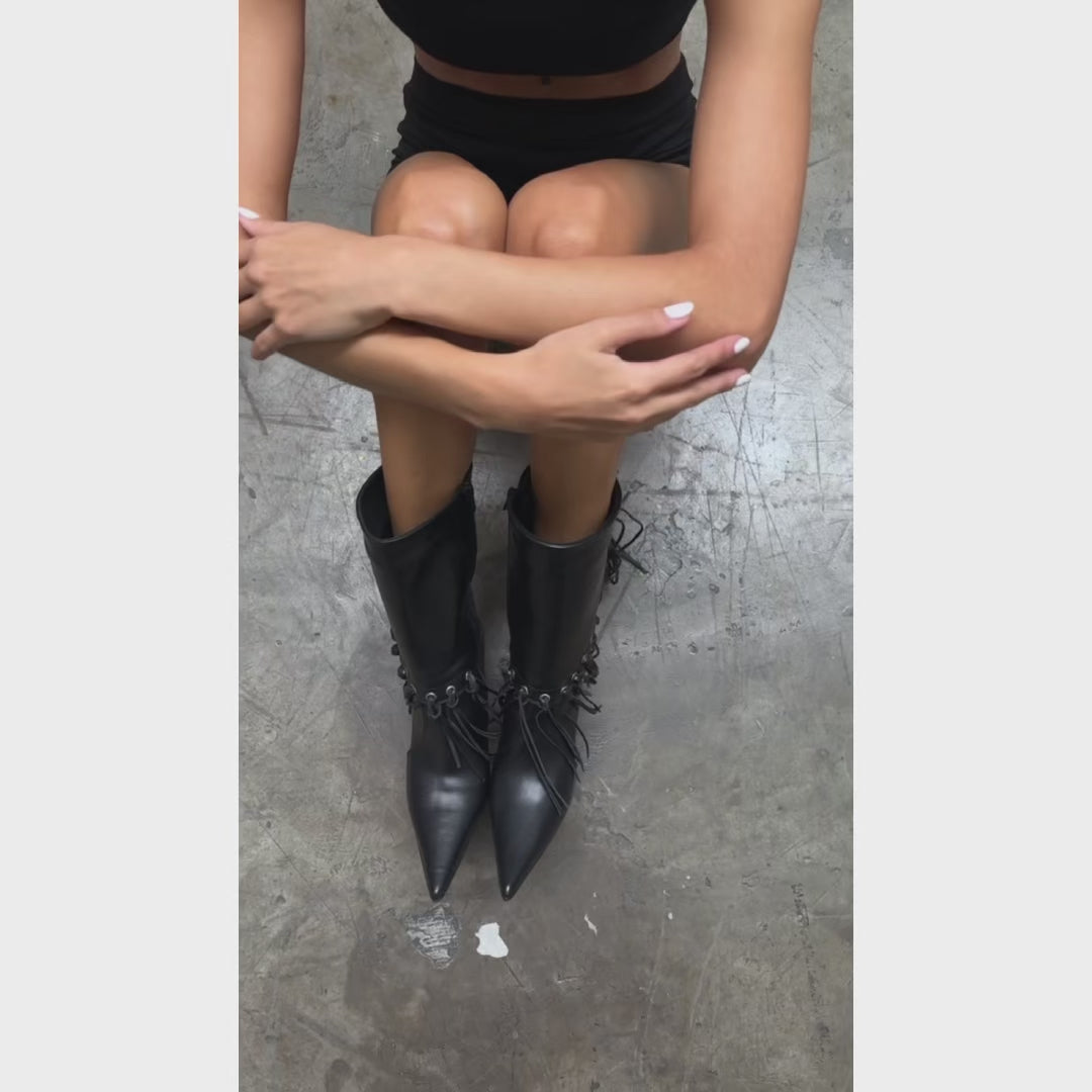BOTA REBEL