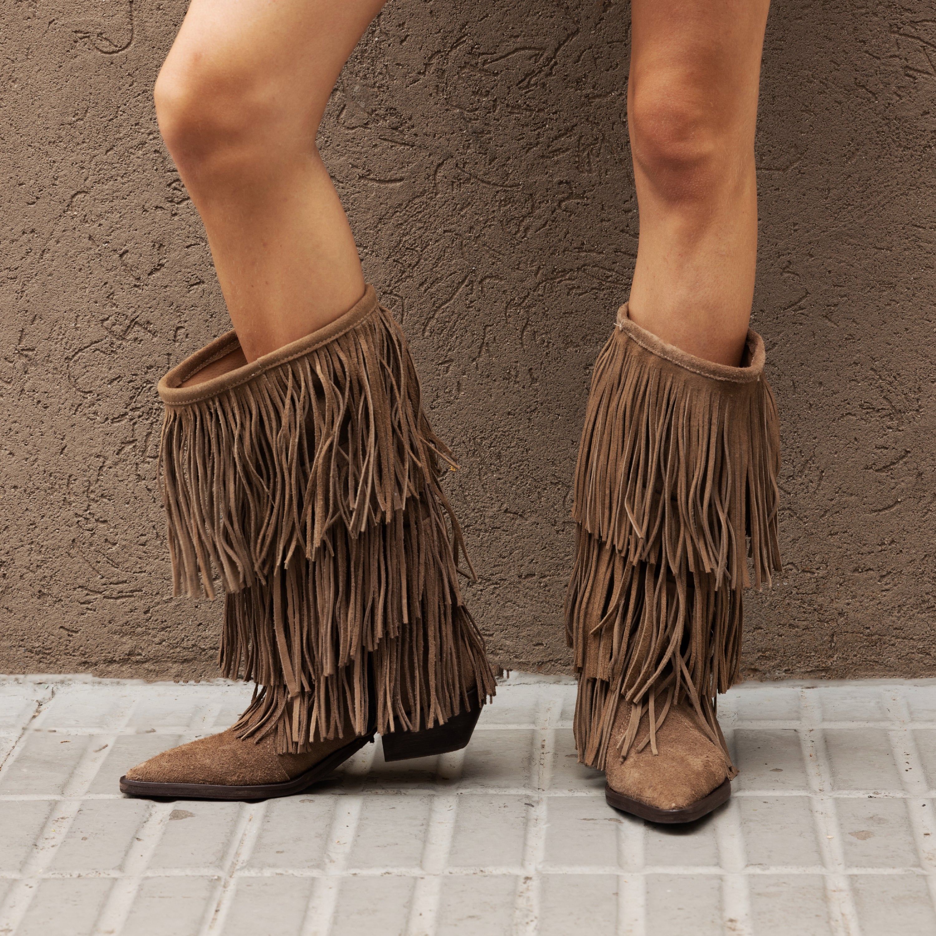 BOTA BANGS CAMEL